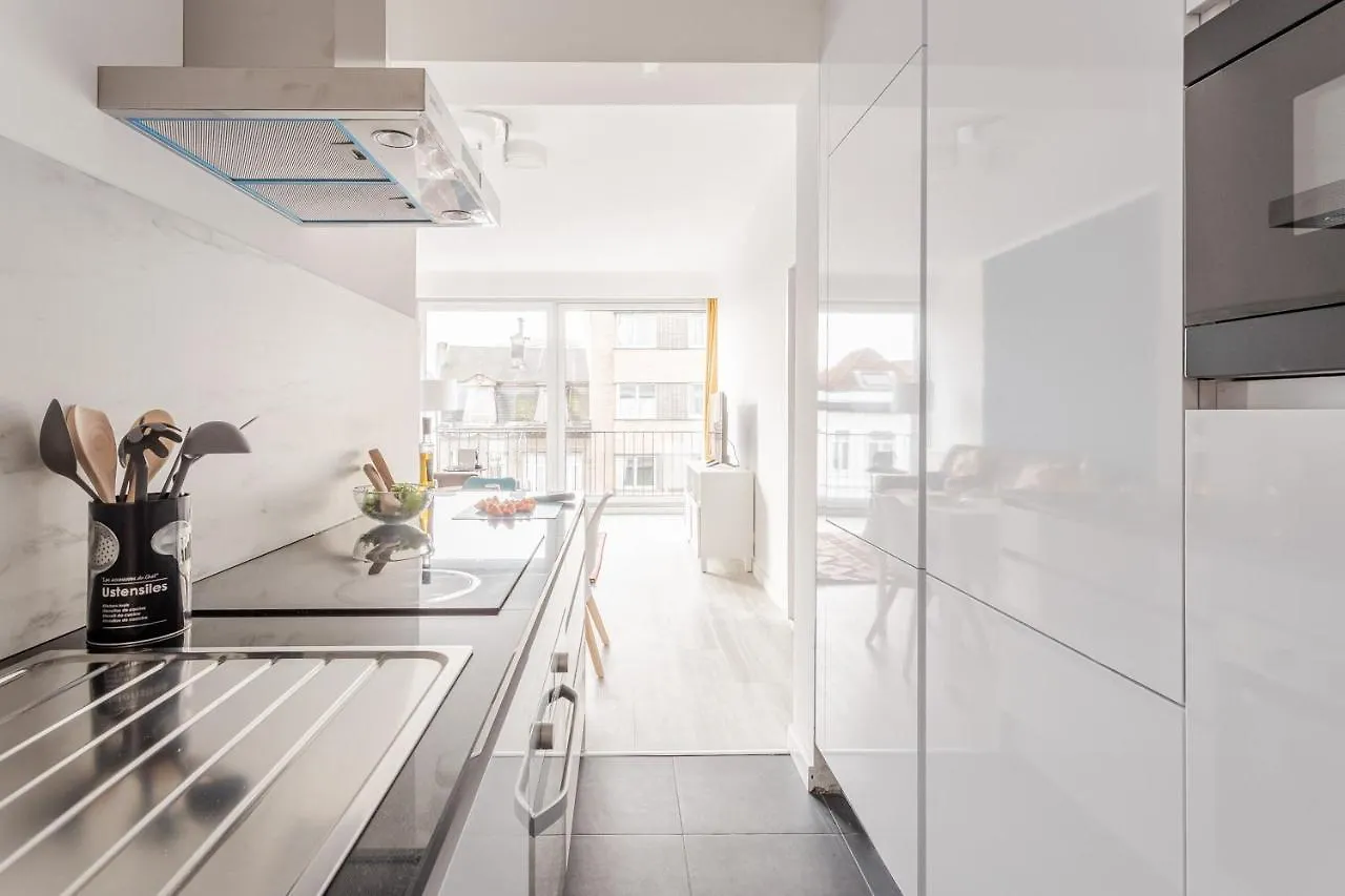 Center Of Antwerp, Fully Equipped, Train Station Apartment  Antwerp